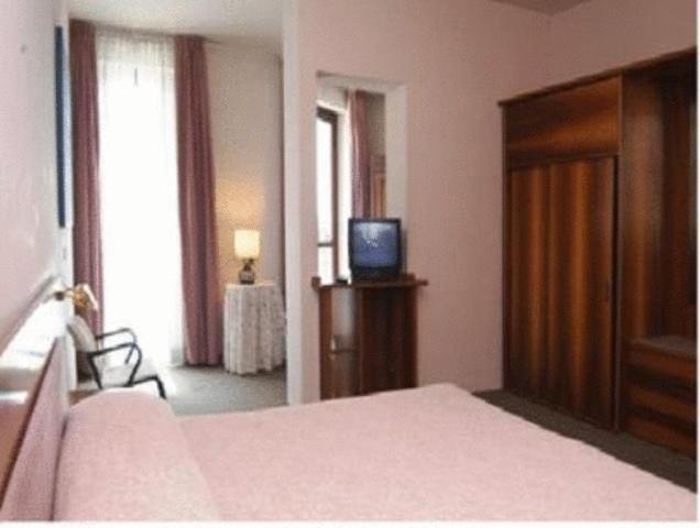 Albergo Moderno Lovere Kültér fotó